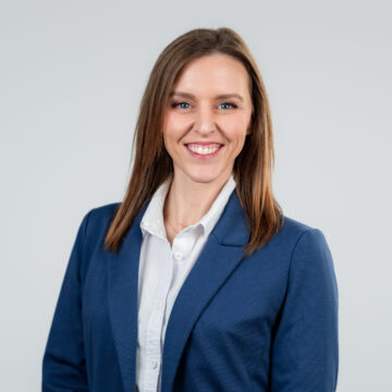 Stephani Niston headshot